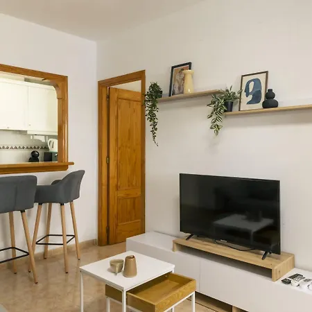 Pink Boulevard Apartment *