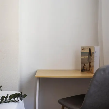Pink Boulevard Apartment
